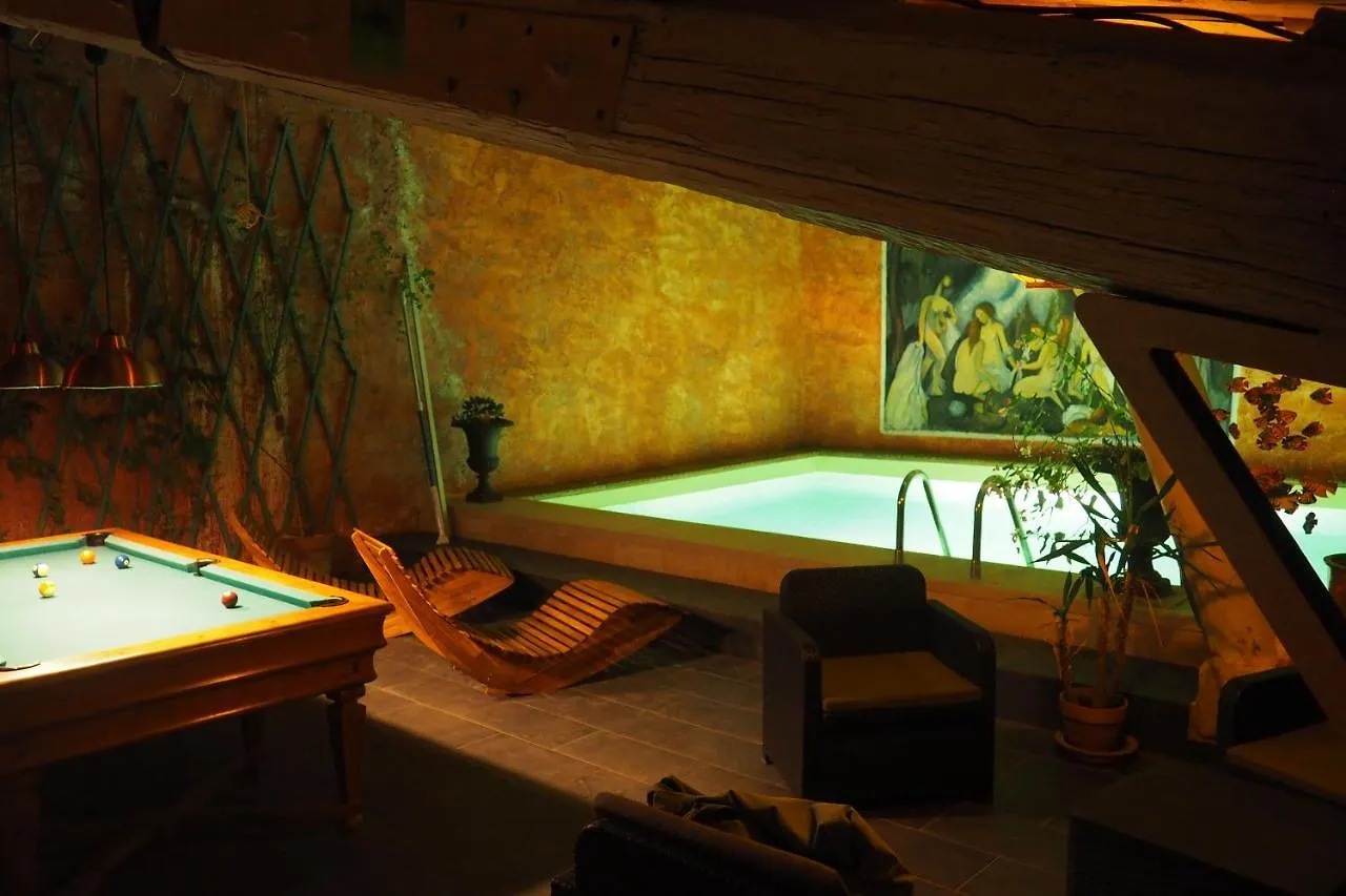 Chambres D'Hotes Le Relais Des Marmottes En Luberon Lagnes Bed & Breakfast