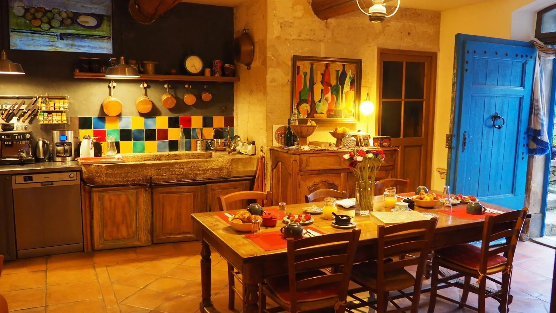 Chambres D'Hotes Le Relais Des Marmottes En Luberon Lagnes Bed & Breakfast
