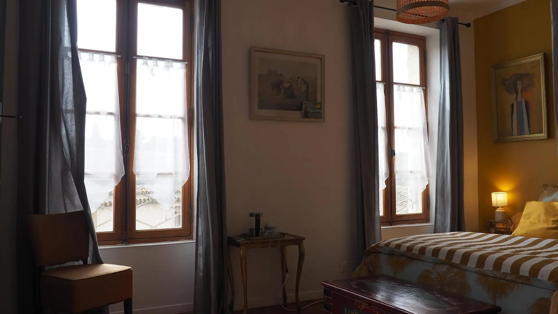 Bed & Breakfast Chambres D'Hotes Le Relais Des Marmottes En Luberon Lagnes France